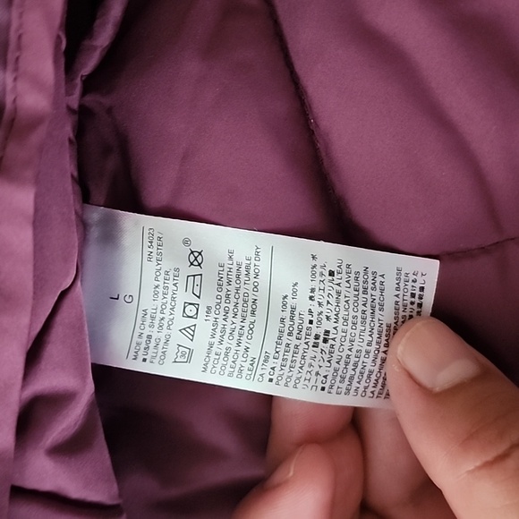 Banana Republic Factory Impermeable Waterproof Quilted Jacket sizes L - Picture 5 of 5